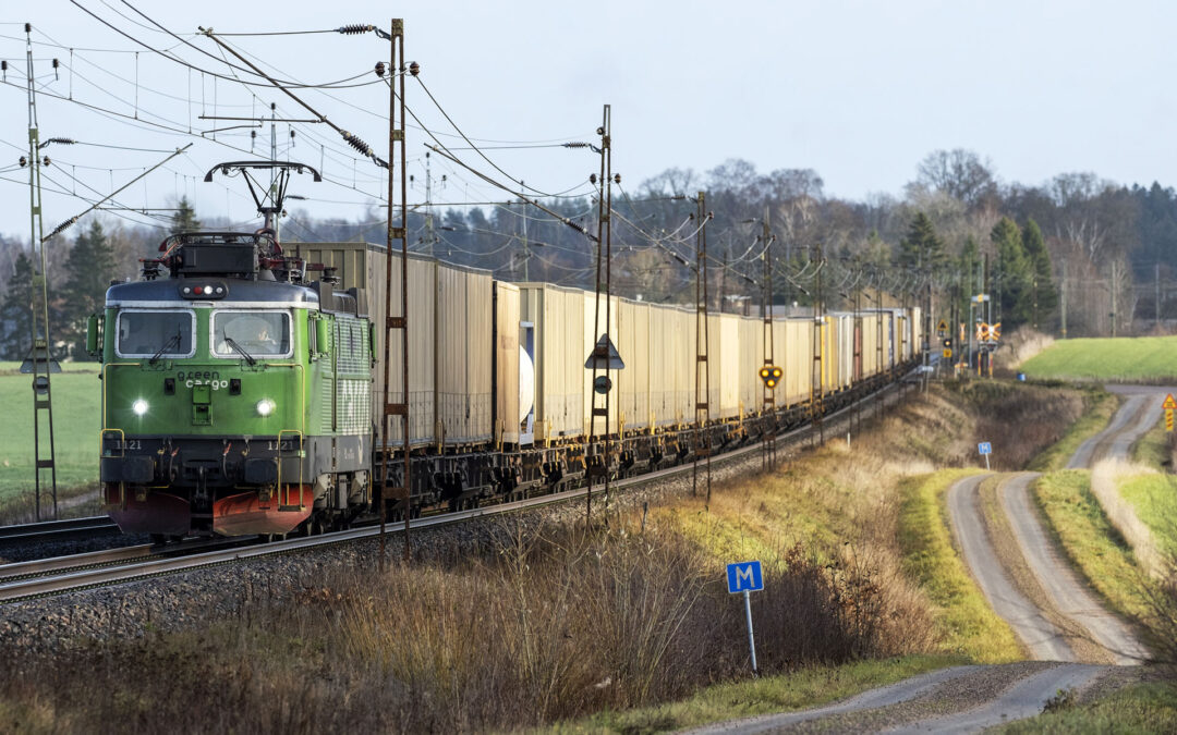 Allt fler containrar på tåg