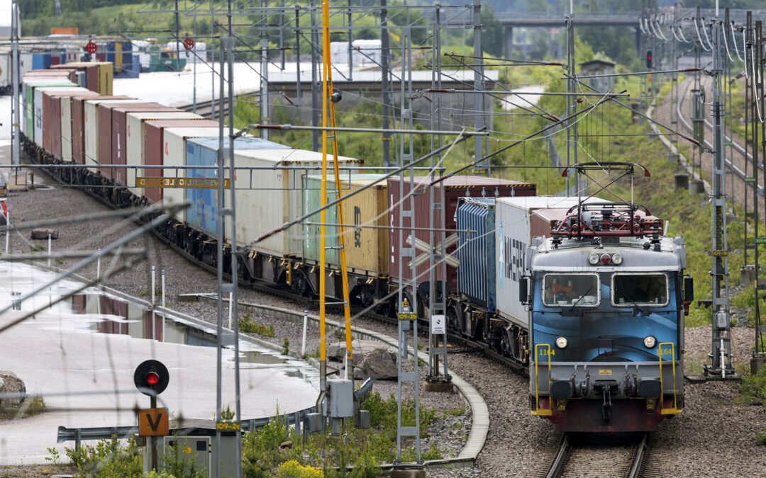 Real Rail köper Tågfrakt